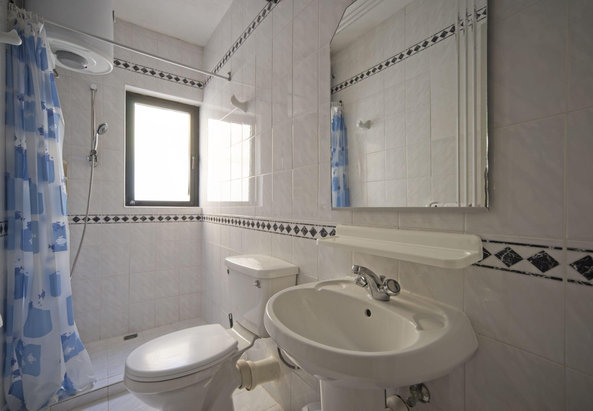White Dolphin Complex Aparthotel Qawra Bagian luar foto